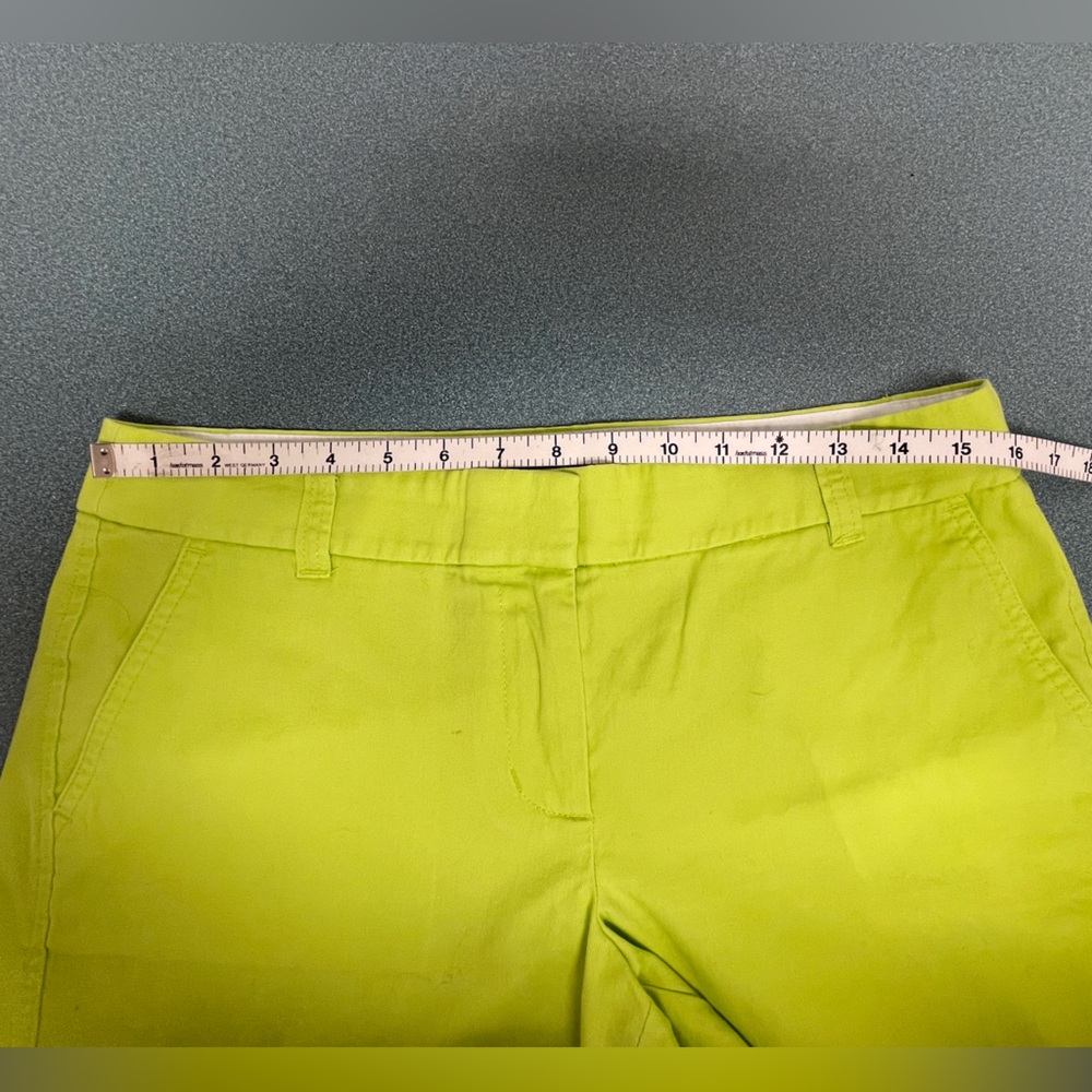 J. Crew Chino Shorts Women’s 8 Neon Green - Picture 7 of 8